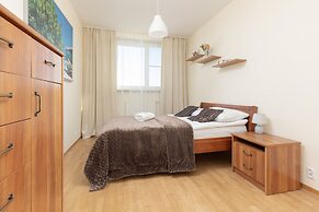 Belgradzka Apartment Warsaw by Renters