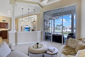 Woodbine Ct. 1870, Marco Island Vacation Rental 5 Bedroom Home by Reda