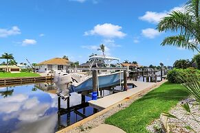 Woodbine Ct. 1870, Marco Island Vacation Rental 5 Bedroom Home by Reda