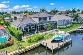 Woodbine Ct. 1870, Marco Island Vacation Rental 5 Bedroom Home by Reda