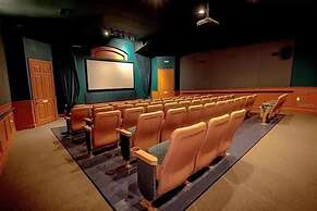 Vacation Resort Home Right Outside Of Disney World Parks With Private 