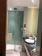 Beyzaa Hotel & Suites , Kolkata