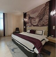 Beyzaa Hotel & Suites , Kolkata