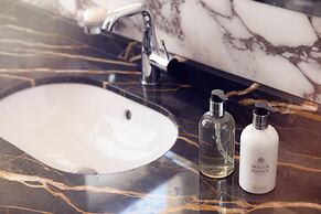 Allure Hotel & Residence Prague