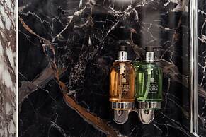 Allure Hotel & Residence Prague