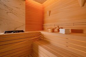 The Ritz-Carlton, Baku