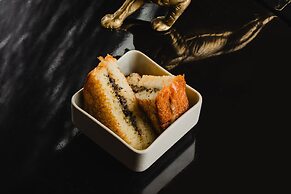 The Ritz-Carlton, Baku