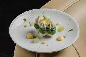 The Ritz-Carlton, Baku