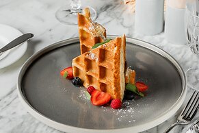 The Ritz-Carlton, Baku