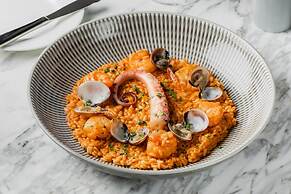 The Ritz-Carlton, Baku