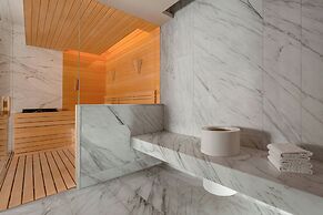 The Ritz-Carlton, Baku