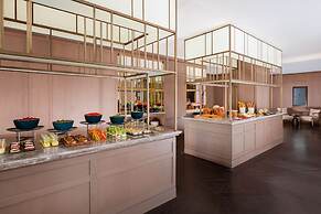 The Ritz-Carlton, Baku