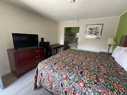 Executive Inn & Suites