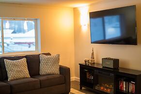 Clipperton Suite by Revelstoke Vacations