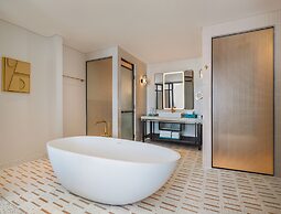 La Festa Phu Quoc, Curio Collection By Hilton