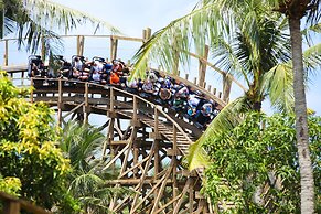 La Festa Phu Quoc, Curio Collection By Hilton