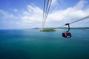 La Festa Phu Quoc, Curio Collection By Hilton