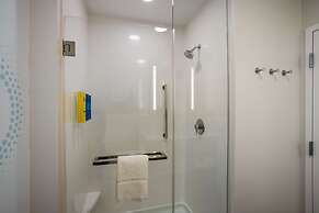 Tru By Hilton Traverse City