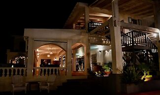 Quill Gardens Boutique Hotel