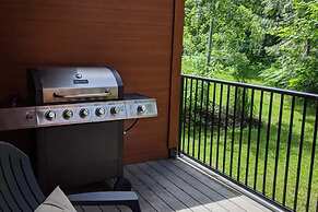 Alpine Escape by Revelstoke Vacations