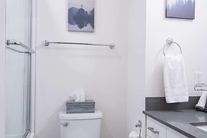 Alpine Escape by Revelstoke Vacations