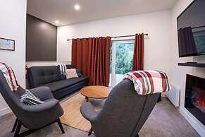 Alpine Escape by Revelstoke Vacations