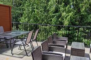 Alpine Escape by Revelstoke Vacations