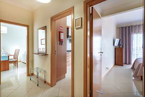 Sea view Apartment with panoramic Terrace & 2 Swimming pools