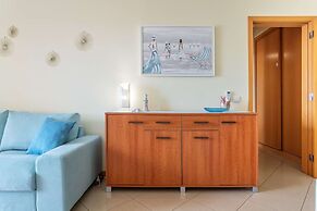 Sea view Apartment with panoramic Terrace & 2 Swimming pools