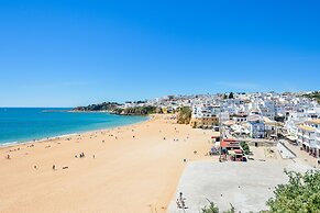 Sea view Apartment with panoramic Terrace & 2 Swimming pools