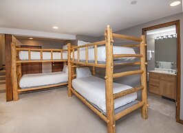 Meadows J3 4 Bedroom Townhouse by RedAwning