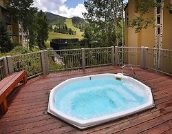 Meadows J3 4 Bedroom Townhouse by RedAwning