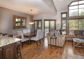 Meadows J3 4 Bedroom Townhouse by RedAwning