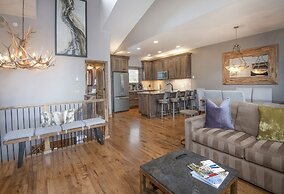 Meadows J3 4 Bedroom Townhouse by RedAwning