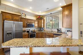 Luxury Penthouse Near Silver Dollar City