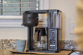 Luxury Penthouse Near Silver Dollar City