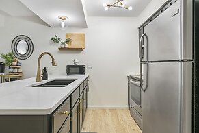 Midnight Oasis - Nestled Among Nature of the Ozarks!