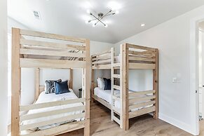 Nashville Modern Gem