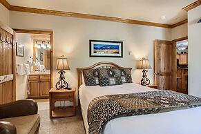 Luxury Ski-in/ski-out - Blocks From Downtown