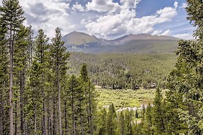 Secluded Mtn House w/ Scenic Views - Pet Friendly