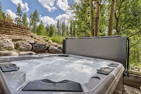 Secluded Mtn House w/ Scenic Views - Pet Friendly