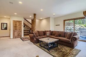 Secluded Mtn House w/ Scenic Views - Pet Friendly