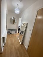 Captivating 1-bed Apartment in Barking