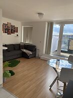 Captivating 1-bed Apartment in Barking