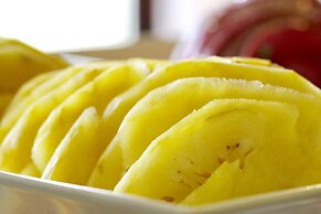 Long Life Riverside Hotel & Spa