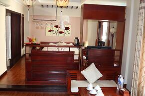 Long Life Riverside Hotel & Spa