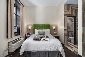 Awesome En Suite Studio