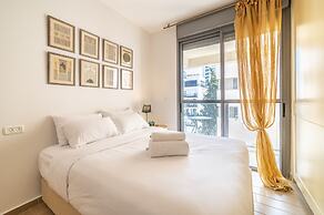 Elegant Duplex near Rothschild by FeelHome