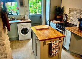 18th Century Cottage in Stratford Upon Avon