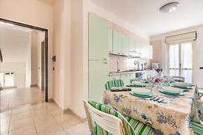 Barbarhouse - Candihouse 2794